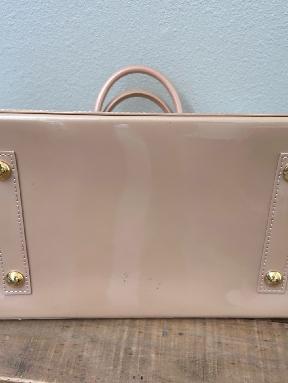 Louis Vuitton Patent Leather Alma Satchel in Light Nude Pink - Picture 2 of 10